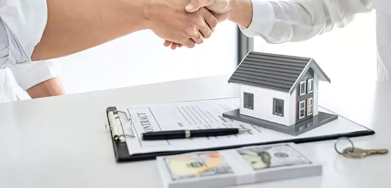 Why Choose Hialeah Home Buyers to Buy Your Home Off Market On Cash in Hialeah, FL?