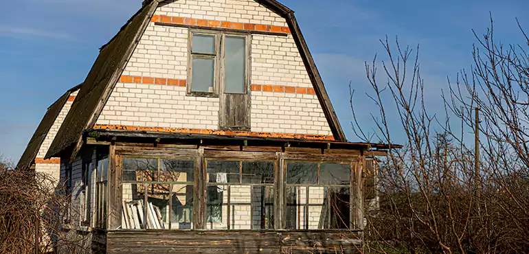 Own a Rental in Disrepair? We’ll Take It Off Your Hands in Hialeah