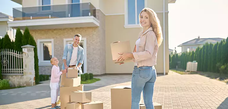 Why Hialeah Homeowners Prefer Working with Us Instead of a Realtor